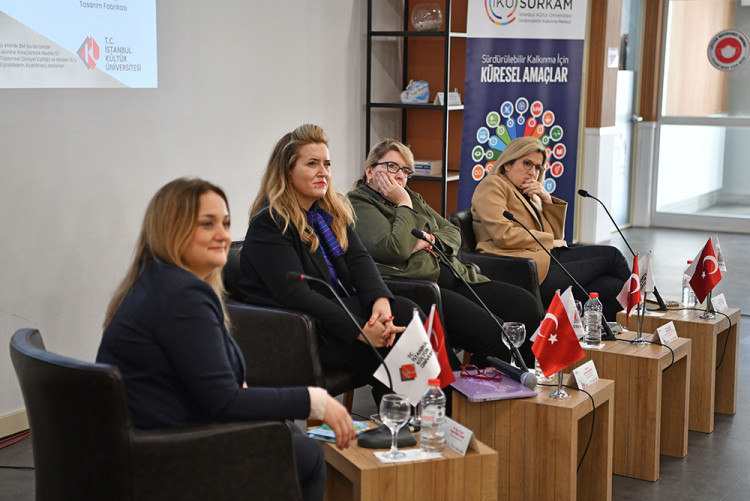 Toplumsal Cinsiyet Eşitliğinde Küresel Açmazlar İKÜ’de Çok Boyutlu Şekilde Ele Alındı