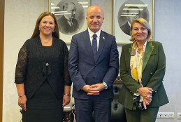 Prof. Dr. Erol Özvar